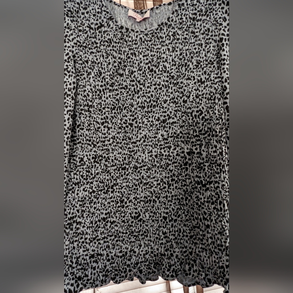 NWT Parker Top Leopard Print Long Sleeve ruched fabric - Picture 8 of 9